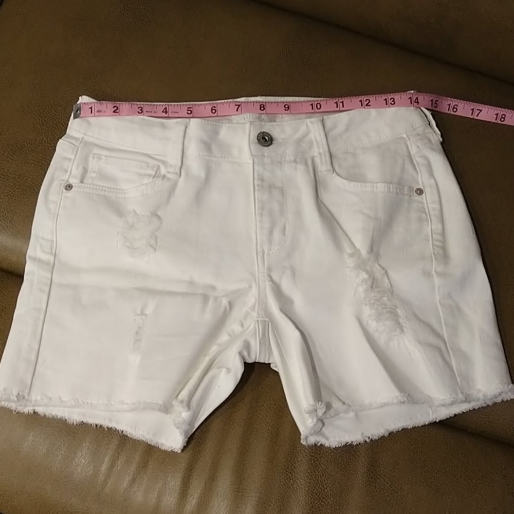Arizona Shorts - Picture 2 of 3